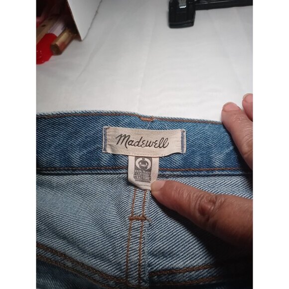 Madewell The Perfect Jean Short High Rise Raw Hem Size 27 Blue Denim - Picture 5 of 9